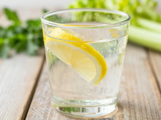 Jak rychle ulevit játrům: Ověřené metody a přirozená detoxikace